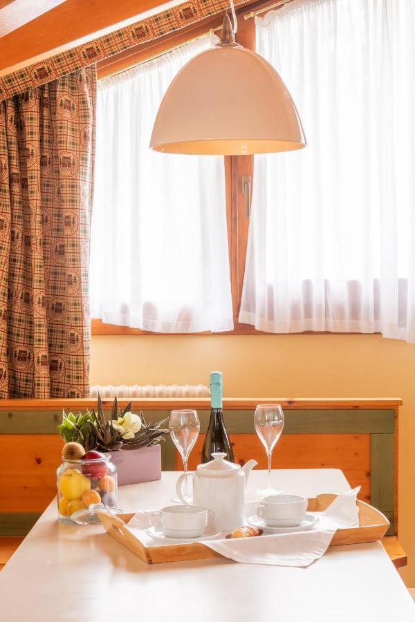 Nevesole Folgarida Resort Aparthotel Екстер'єр фото