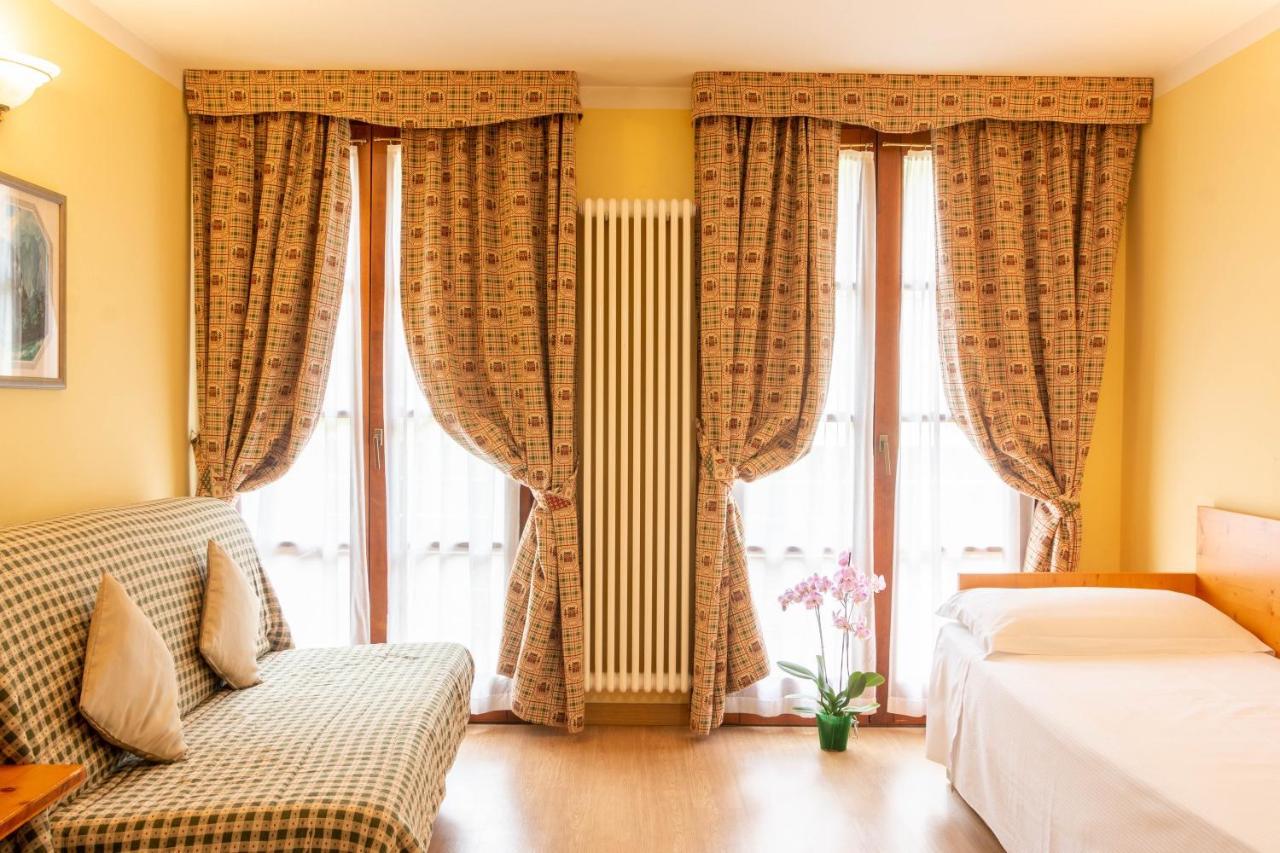 Nevesole Folgarida Resort Aparthotel Екстер'єр фото