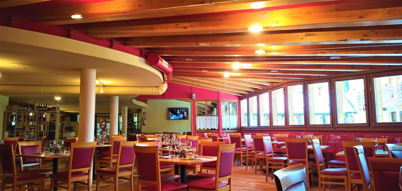 Nevesole Folgarida Resort Aparthotel Екстер'єр фото