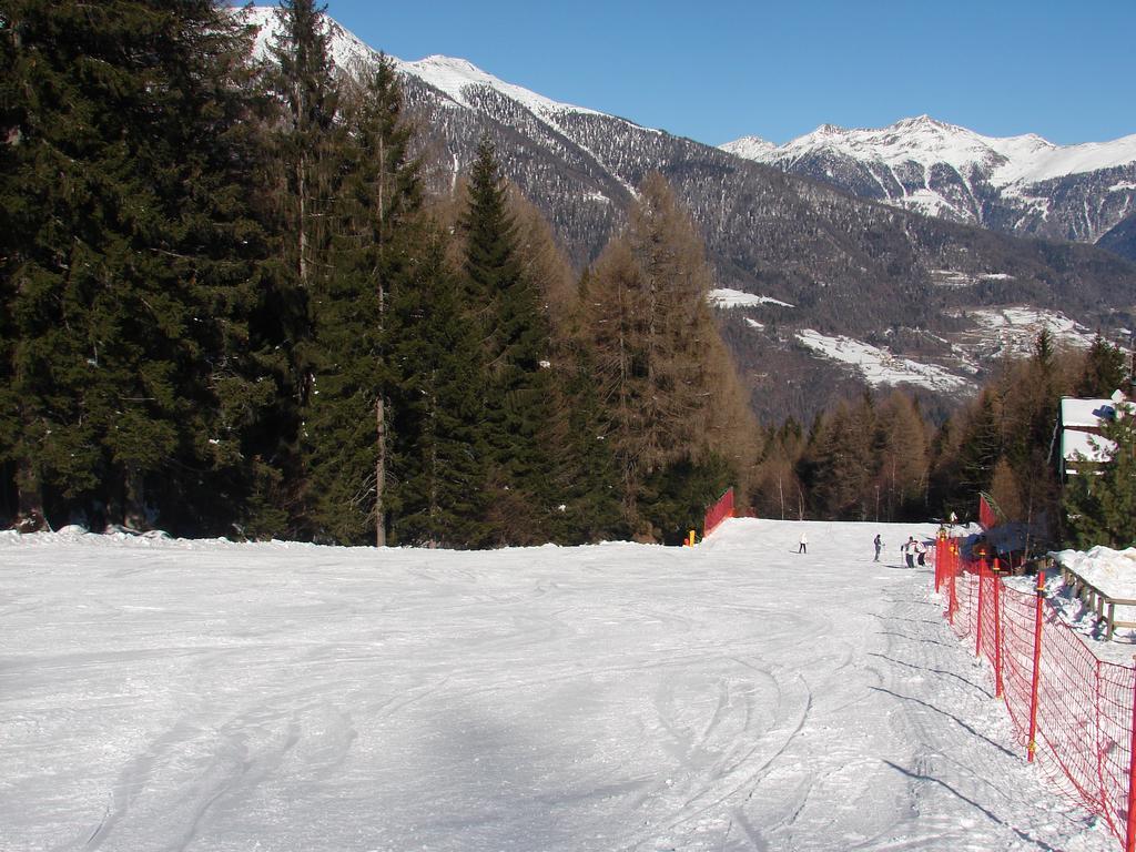 Nevesole Folgarida Resort Aparthotel Екстер'єр фото
