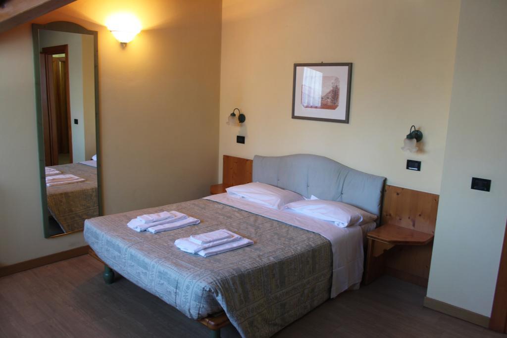 Nevesole Folgarida Resort Aparthotel Екстер'єр фото