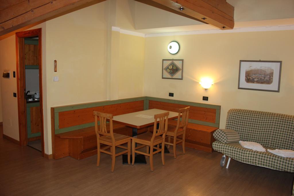Nevesole Folgarida Resort Aparthotel Екстер'єр фото
