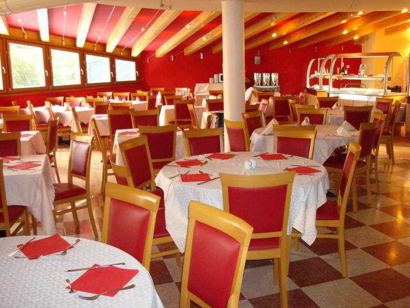 Nevesole Folgarida Resort Aparthotel Екстер'єр фото
