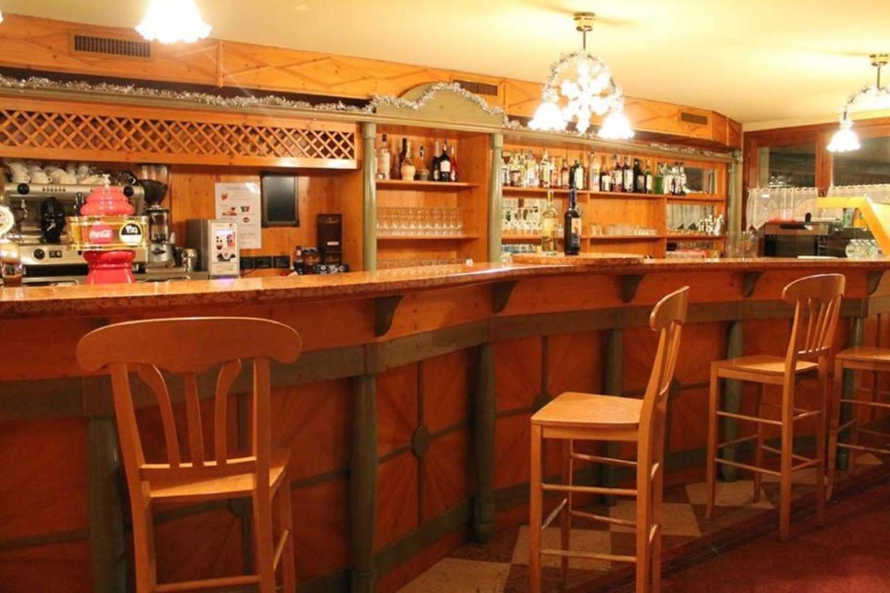 Nevesole Folgarida Resort Aparthotel Екстер'єр фото